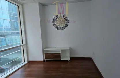 Office Space - 1 Bedroom - 1 Bathroom for rent in Bay Square Building 2 - Bay Square - Business Bay - Dubai