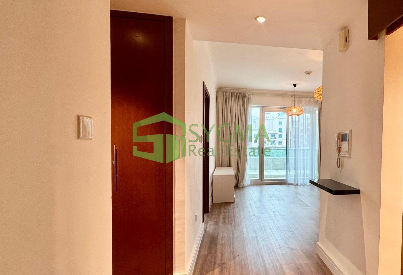 Upgraded | Furnished | Big layout | Ready to move photo 3
