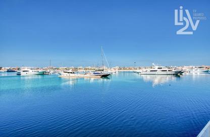 Apartment - 3 Bedrooms - 4 Bathrooms for rent in Ruby - Tiara Residences - Palm Jumeirah - Dubai