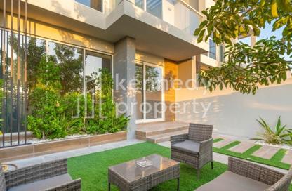 Apartment - 4 Bedrooms - 4 Bathrooms for rent in Royal Park - Jumeirah Park - Dubai
