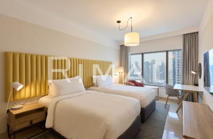 شقة - 3 غرف نوم - 5 حمامات للايجار في المركز المالي برج السلام - شارع الشيخ زايد - دبي