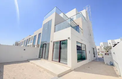 فيلا - 4 غرف نوم - 5 حمامات للايجار في جرين وودز - داماك هيلز - دبي