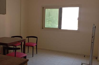 Apartment - Studio - 1 Bathroom for rent in Al Qulaya'ah - Al Sharq - Sharjah