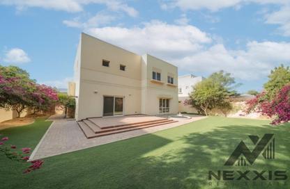 Villa - 3 Bedrooms - 4 Bathrooms for rent in Meadows 9 - Meadows - Dubai