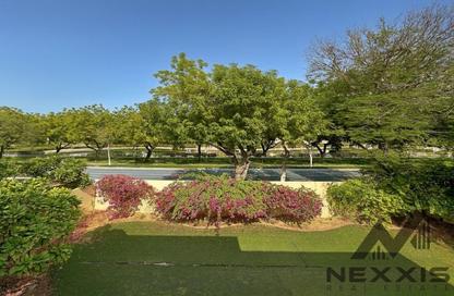 Villa - 3 Bedrooms - 4 Bathrooms for rent in Meadows 9 - Meadows - Dubai