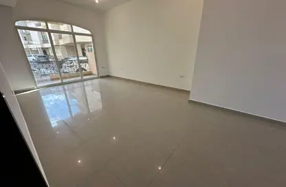 فيلا - 4 غرف نوم - 6 حمامات للايجار في مركز محمد بن زايد - مدينة محمد بن زايد - أبوظبي