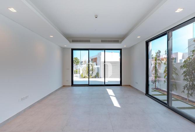 68674690 - Property Image 3