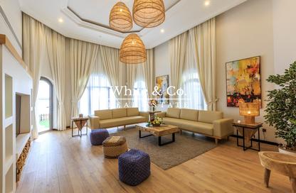 Villa - 4 Bedrooms - 5 Bathrooms for rent in Garden Homes Frond O - Garden Homes - Palm Jumeirah - Dubai Villa - 4 Bedrooms - 5 Bathrooms for rent in Garden Homes Frond O - Garden Homes - Palm Jumeirah - Dubai