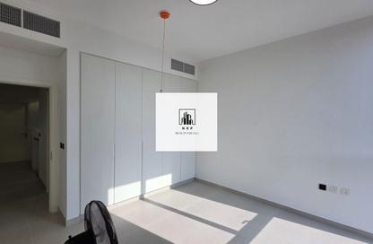 Townhouse - 4 - 5 for rent in Saro - Masaar - Tilal City - Sharjah