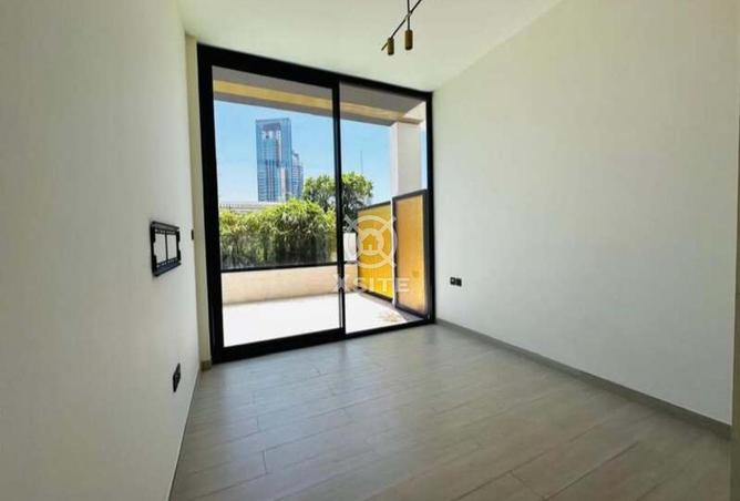 104697993 - Property Image 2