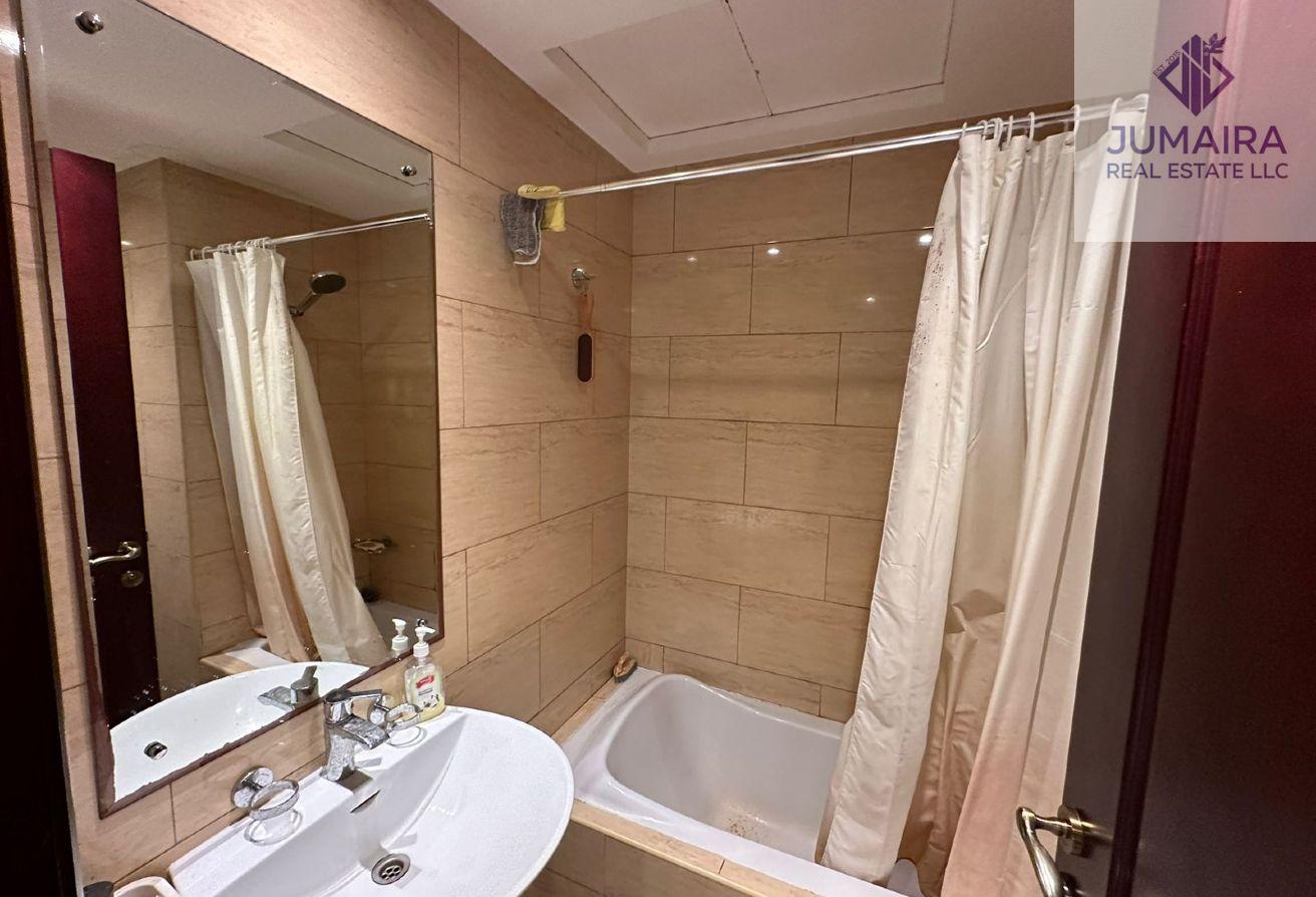 Fully Furnished Studio with Golf Views