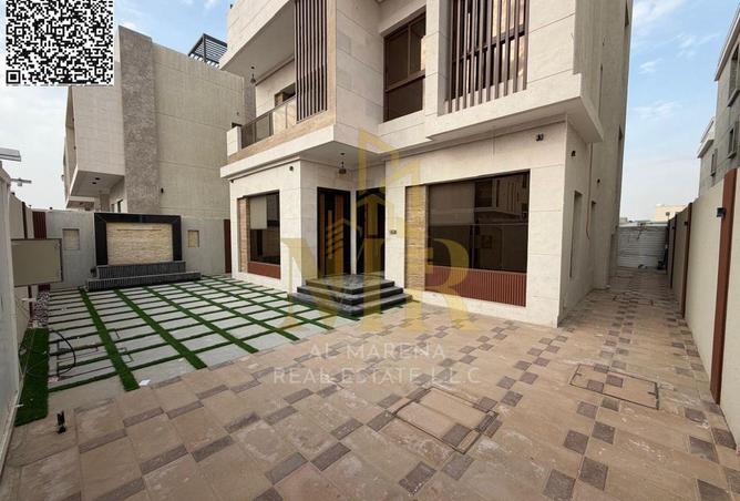 82391781 - Property Image 2