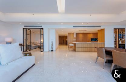 Apartment - 3 - 4 for rent in Marina Residences 5 - Marina Residences - Palm Jumeirah - Dubai