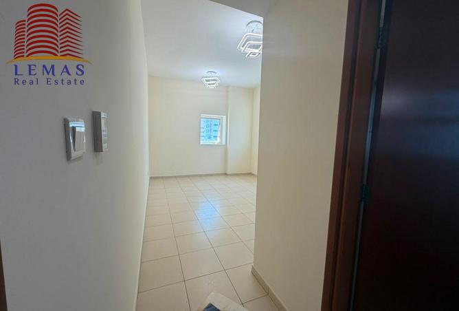 99555270 - Property Image 3