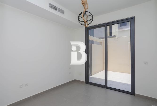 83661424 - Property Image 3