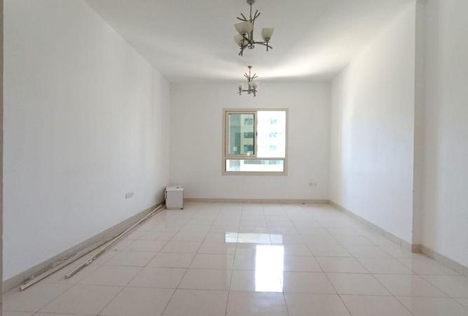 78585683 - Property Image 3