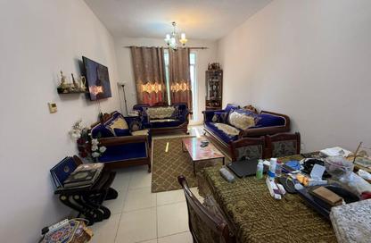 Apartment - 2 Bedrooms - 3 Bathrooms for sale in Mazaya 21 - Queue Point - Liwan - Dubai Land - Dubai Apartment - 2 Bedrooms - 3 Bathrooms for sale in Mazaya 21 - Queue Point - Liwan - Dubai Land - Dubai
