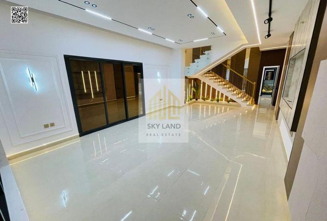 53576282 - Property Image 3