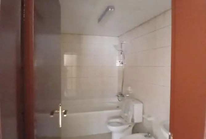 162327100 - Property Image 3