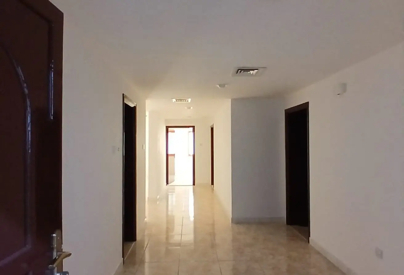 162327100 - Property Main Image