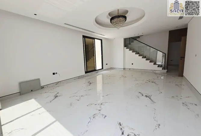 114616037 - Property Image 3