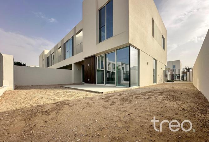 100843121 - Property Image 2