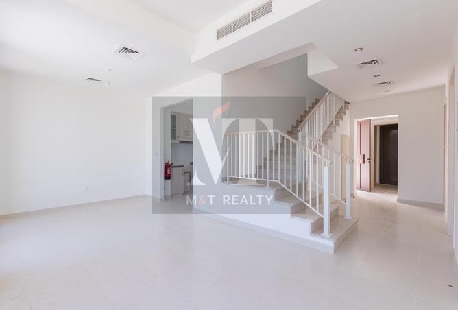 137012853 - Property Image 2