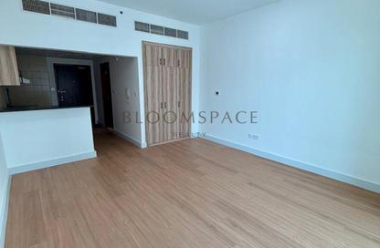 Apartment - Studio - 1 Bathroom for rent in Ice Hockey - Dubai Sports City - Dubai