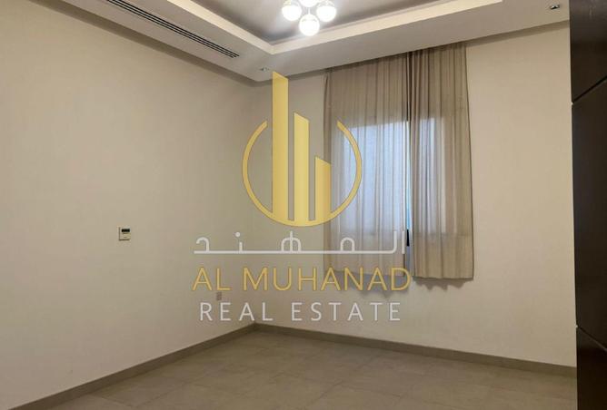 89206404 - صورة العقار 3
