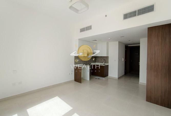 100408213 - Property Main Image