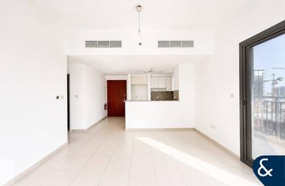 Apartment - 3 Bedrooms - 3 Bathrooms for sale in Zahra Apartments 2B - Zahra Apartments 2 - Zahra Apartments - Town Square - Dubai