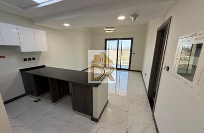 Apartment - 1 Bedroom - 2 Bathrooms for rent in Rukan Tower C - Rukan Tower - Rukan - Dubai Land - Dubai Apartment - 1 Bedroom - 2 Bathrooms for rent in Rukan Tower C - Rukan Tower - Rukan - Dubai Land - Dubai