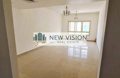 Apartment - 2 Bedrooms - 2 Bathrooms for rent in New Al Taawun Road - Al Taawun - Sharjah