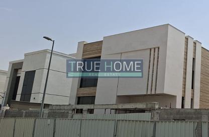 Villa - 4 - 5 for sale in Al Hooshi Villas - Hoshi - Al Badie - Sharjah Villa - 4 - 5 for sale in Al Hooshi Villas - Hoshi - Al Badie - Sharjah