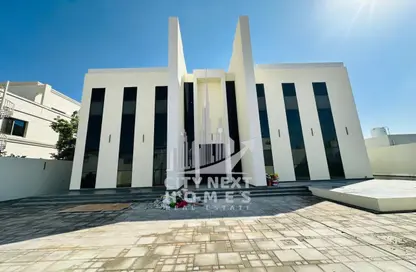 فيلا - 4 غرف نوم - 6 حمامات للايجار في الخوانيج 2 - الخوانيج - دبي