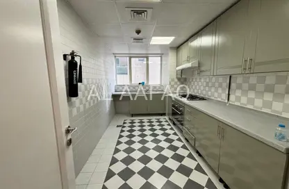 Apartment - 2 Bedrooms - 3 Bathrooms for rent in Al Majaz 1 - Al Majaz - Sharjah