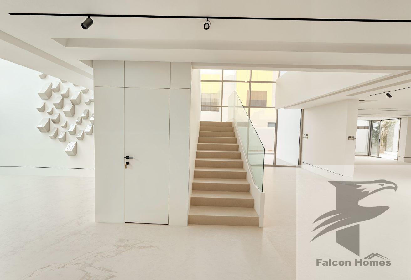 Modern | Bright 6BR Villa with Private Pool photo 4