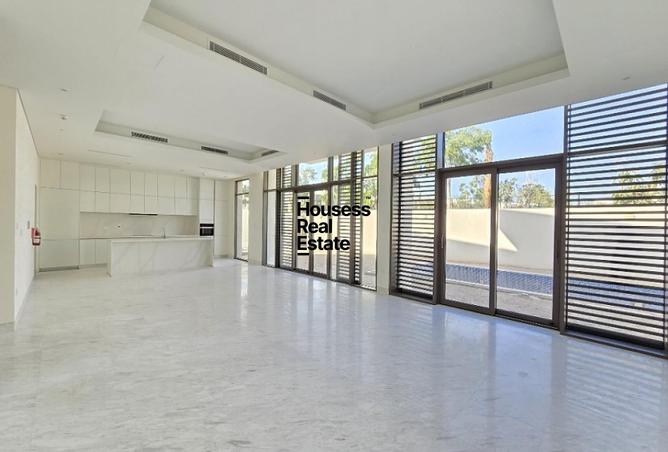 80260100 - Property Image 2