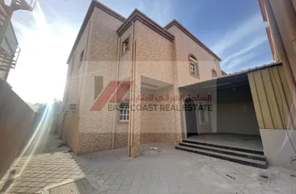 Villa - 3 Bedrooms - 3 Bathrooms for rent in Al Faseel - Fujairah