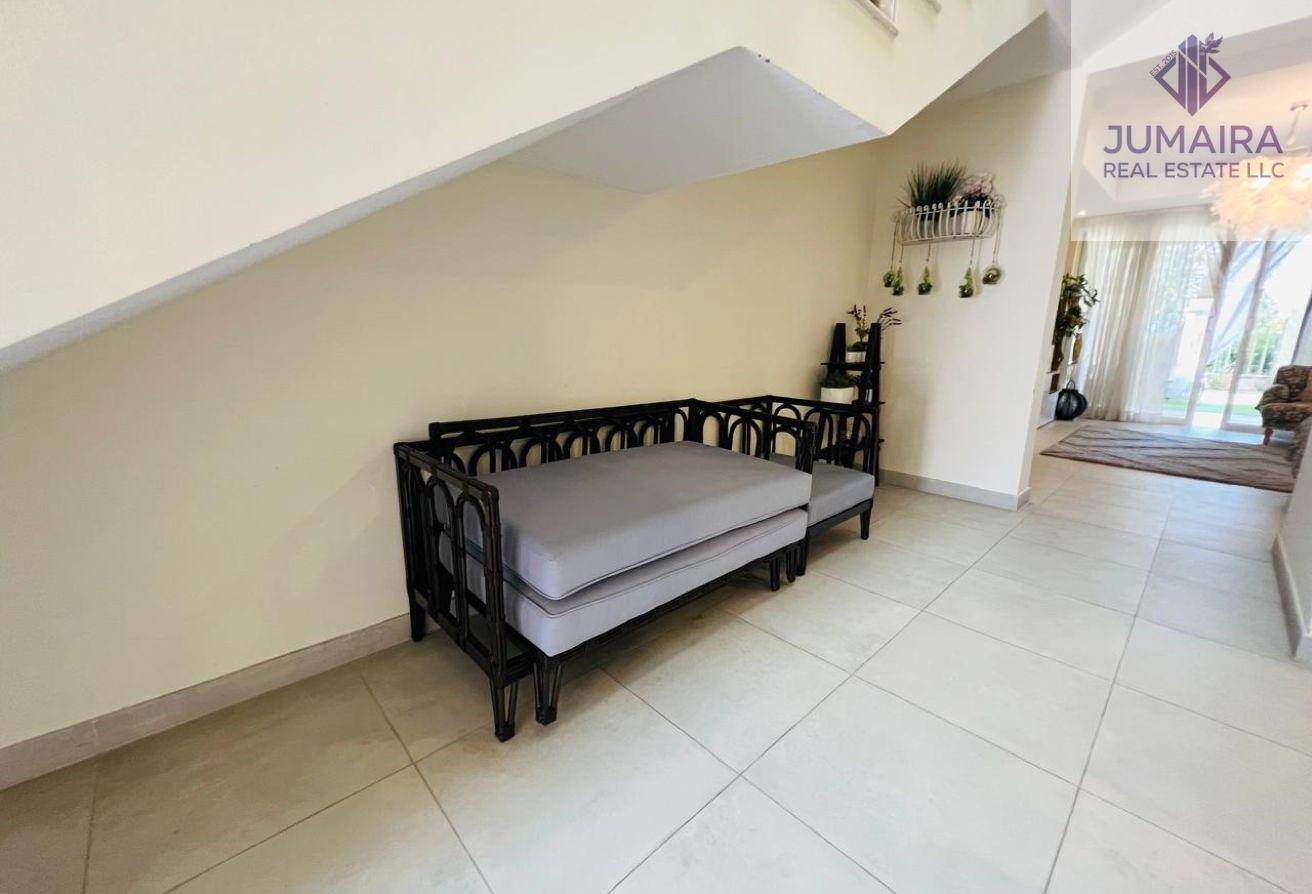 Coastal Living | 2BR Residence Bermuda | Maid Room