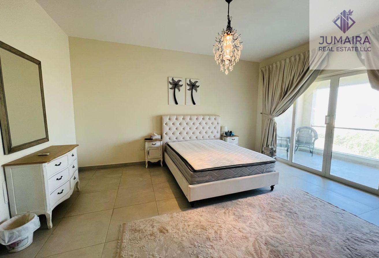 Coastal Living | 2BR Residence Bermuda | Maid Room