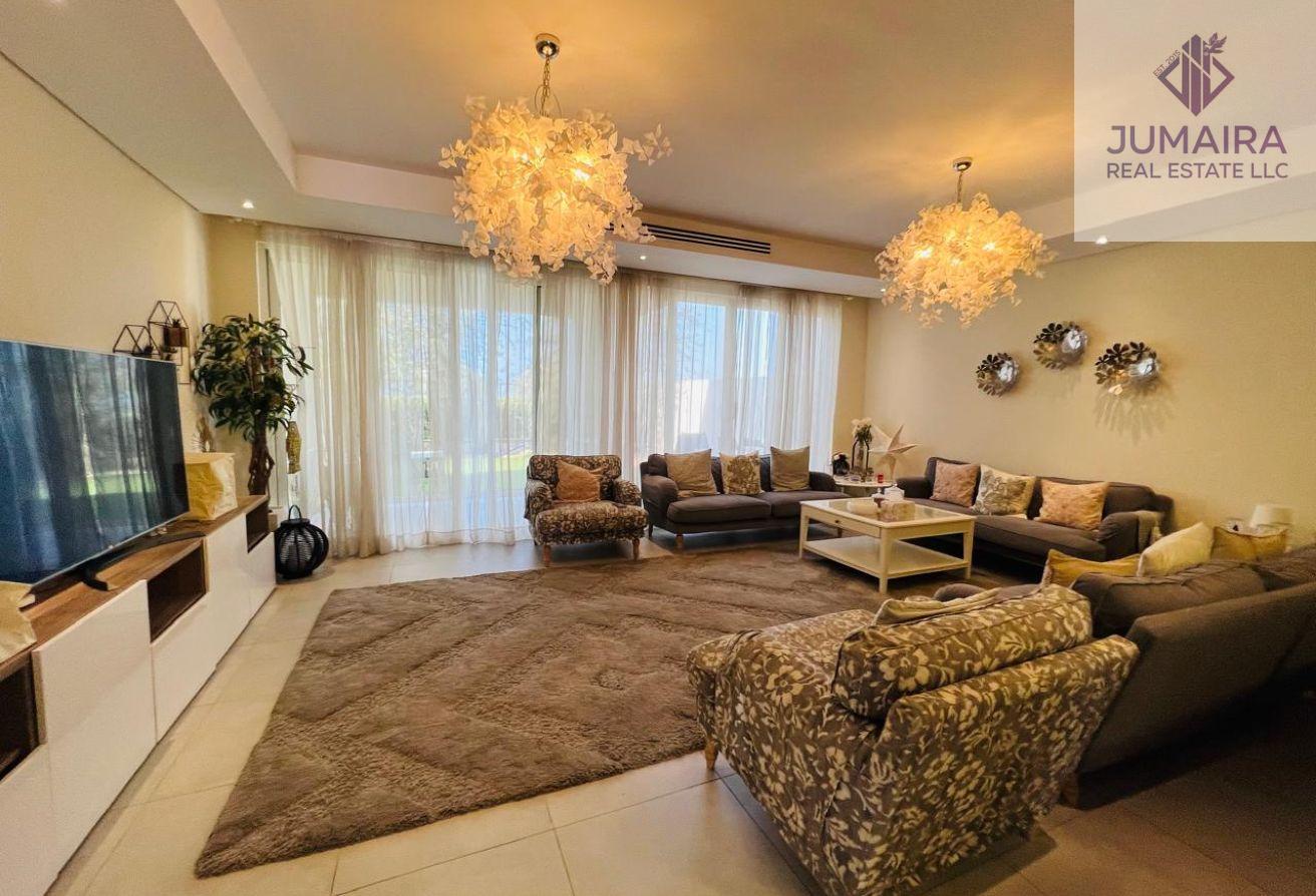 Coastal Living | 2BR Residence Bermuda | Maid Room