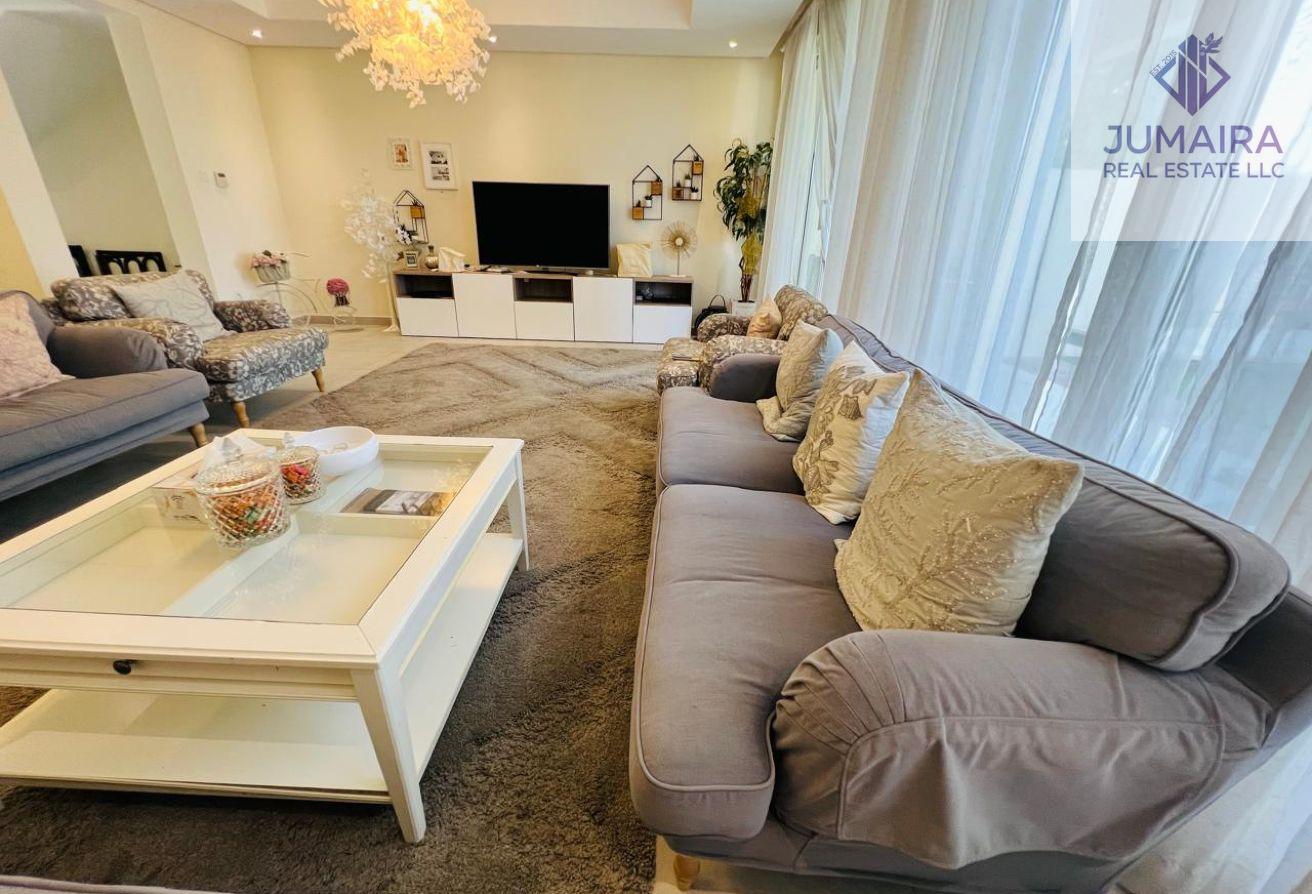 Coastal Living | 2BR Residence Bermuda | Maid Room