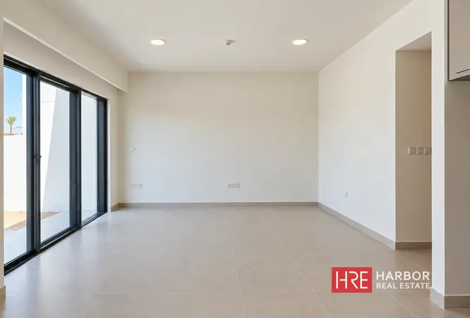 151932411 - Property Image 3