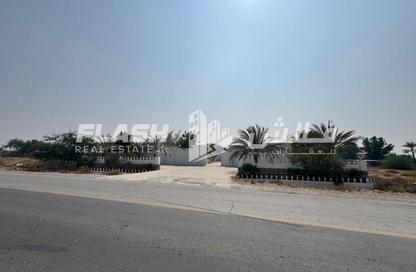 Whole Building - 2 - 3 for sale in Al Fahlain - Ras Al Khaimah