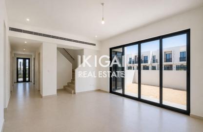 Townhouse - 4 - 5 for rent in Jebel Ali Village Townhouses - Jebel Ali Village - Jebel Ali - Dubai