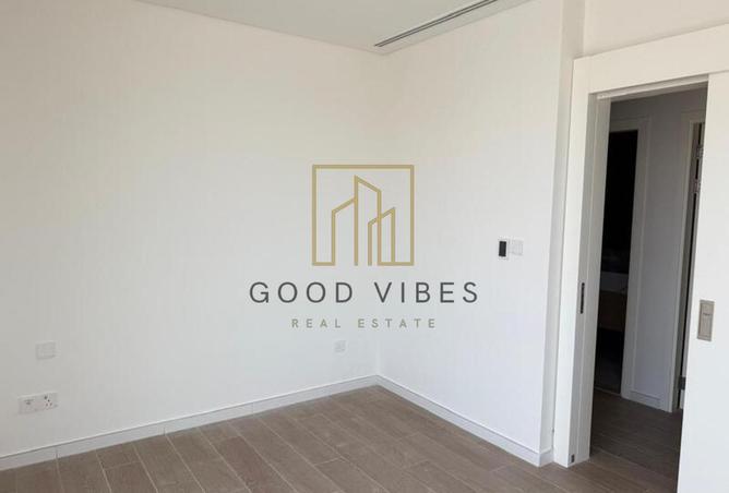 90932139 - Property Image 3