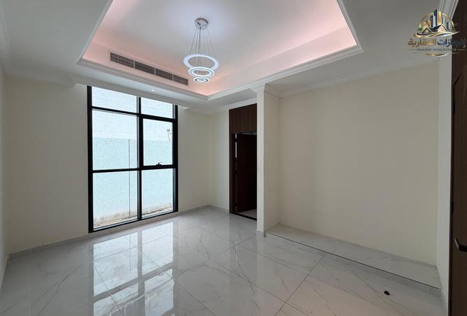 94868000 - Property Image 3