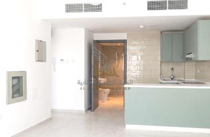 Apartment - 1 - 2 for rent in Ajman Corniche Residences - Ajman Corniche Road - Ajman