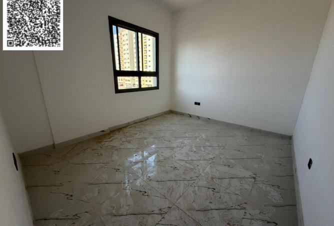 104698798 - Property Image 2